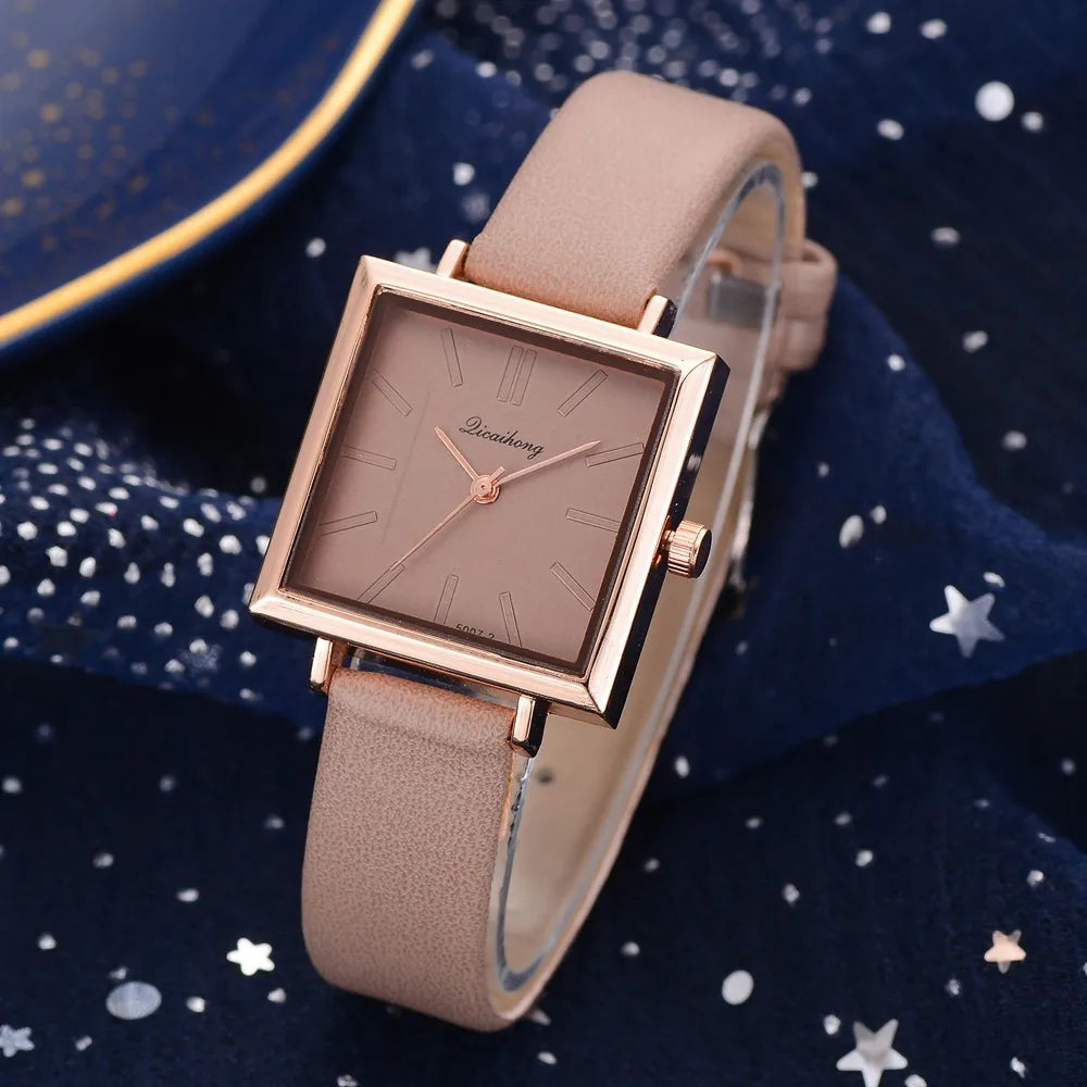 Montres Femmes Luxury Women Watches Luminous Leather Strap Digital Wristwatches Casual Business Wrist Clock Dress Reloj Mujer