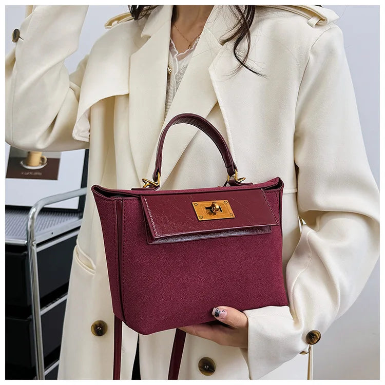 Handbag - A Niche High-end, Women's Single-shoulder Crossbody Bag for Daily Commutes. 2025 New Model - Large Capacity Kelly Bag.
