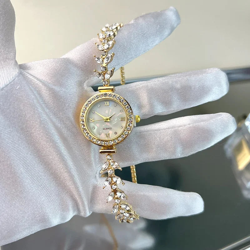Watches for Women Reloj Mujer Mermaid Chain Light Luxury Diamond Bracelet Ladies Fashion Quartz Watches Montres Femmes