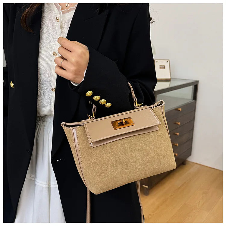 Handbag - A Niche High-end, Women's Single-shoulder Crossbody Bag for Daily Commutes. 2025 New Model - Large Capacity Kelly Bag.