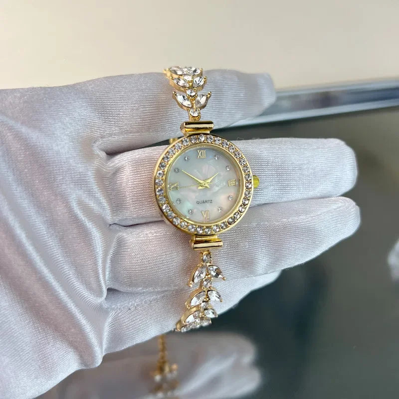 Watches for Women Reloj Mujer Mermaid Chain Light Luxury Diamond Bracelet Ladies Fashion Quartz Watches Montres Femmes
