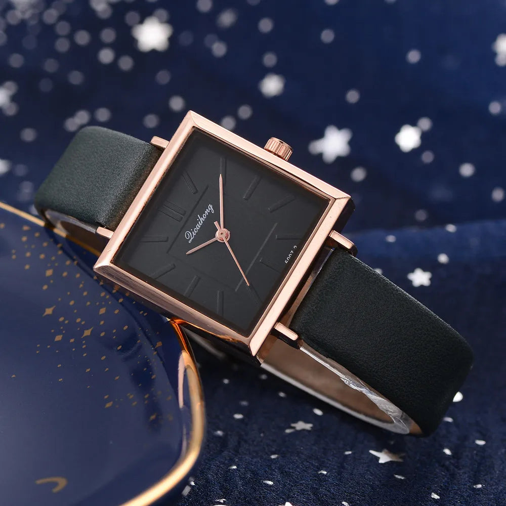 Montres Femmes Luxury Women Watches Luminous Leather Strap Digital Wristwatches Casual Business Wrist Clock Dress Reloj Mujer