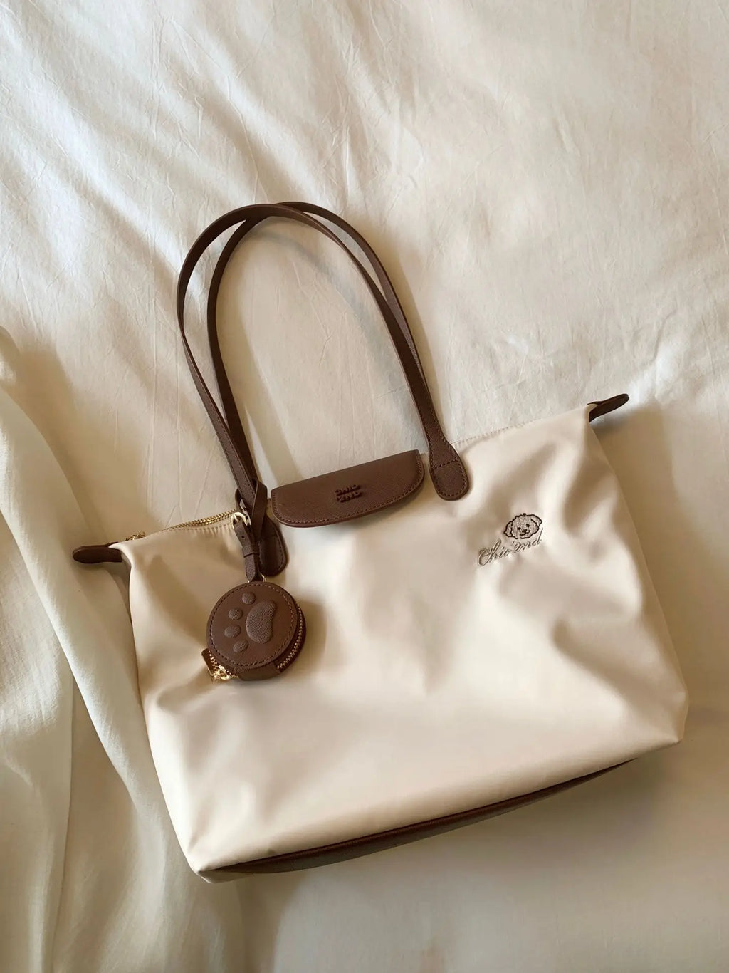 Bread, Dog, Unknown Flower Language, Tote Bag, Women's Casual Large Capacity Handheld Shoulder Bag