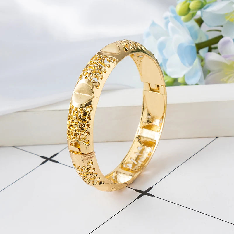 fatima Trendy Arabian Wedding Jewelry Ladies Gold Plated Bracelets Cuff Bracelets Bridal Charm Bracelets Party Gifts